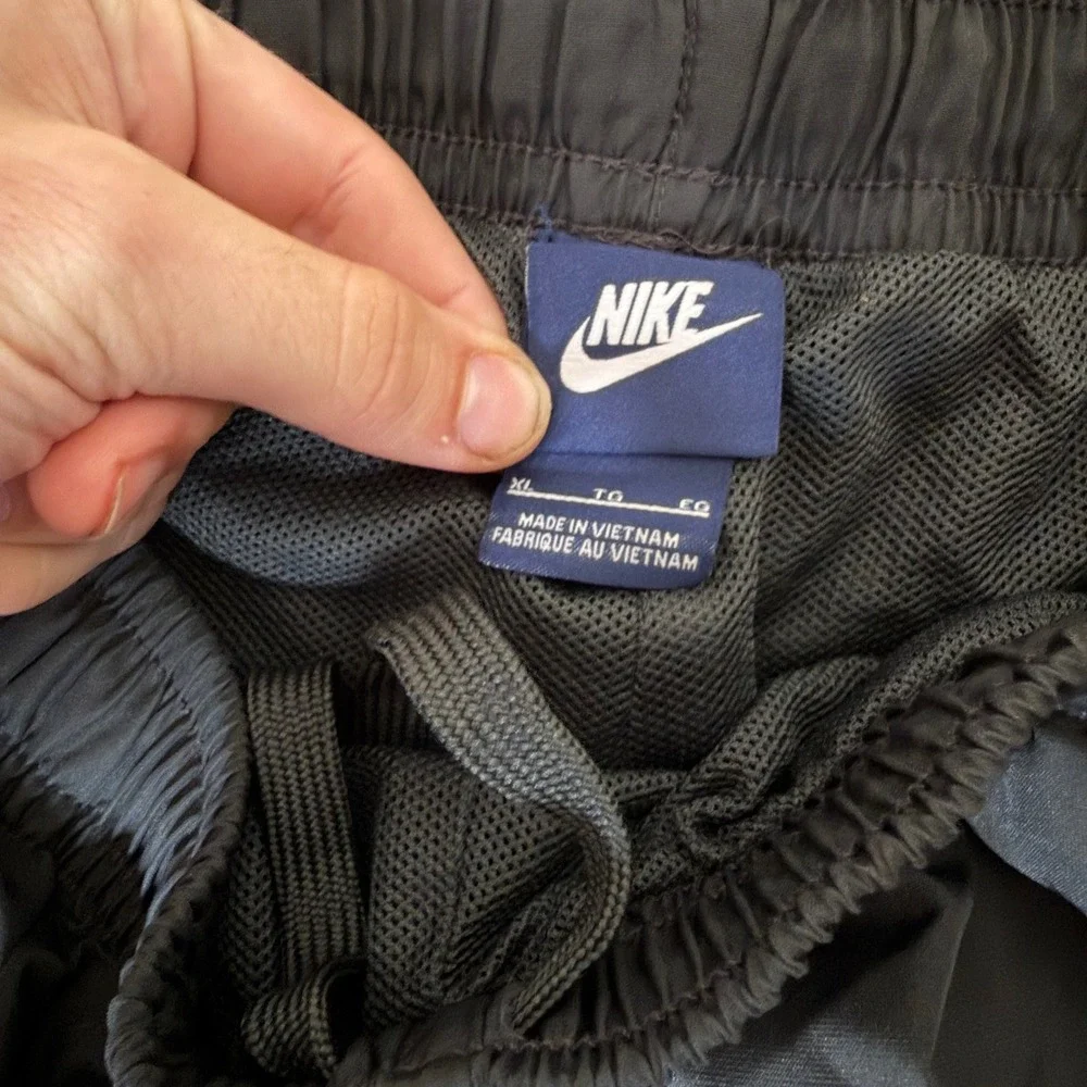 Nike Mens XL Black Mesh Lined Windbreaker Track Pants Ankle Zip Joggers